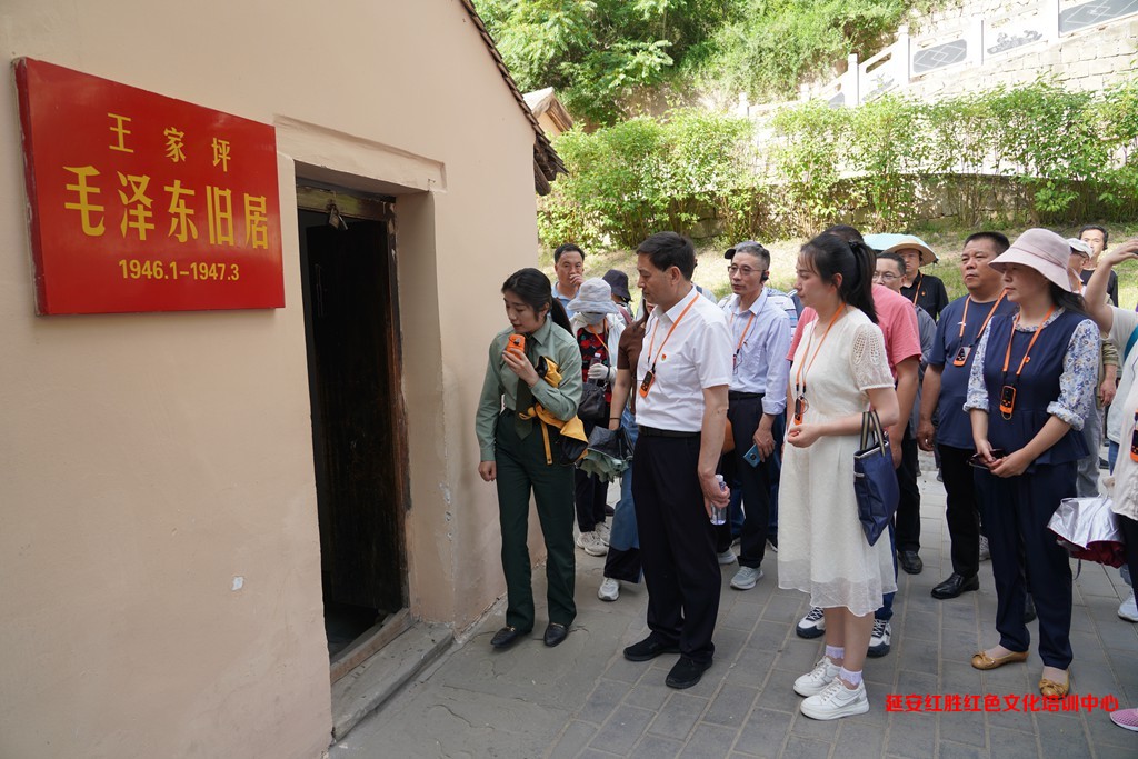 西寧市退役軍人黨的二十大精神——暨黨史學(xué)習(xí)教育培訓(xùn)班
