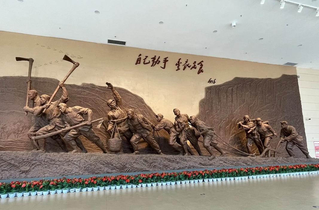 培訓(xùn)延安紅色特點(diǎn)是什么_延安紅色培訓(xùn)特點(diǎn)_延安紅色培訓(xùn)圖片