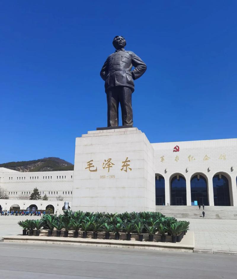 延安紅色教育基地門票多少錢_培訓(xùn)延安紅色基地地址及電話_延安紅色培訓(xùn)基地地址