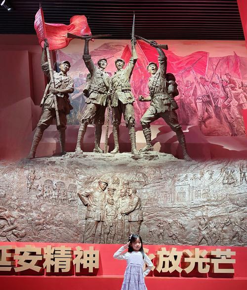 延安紅色教育培訓(xùn)機(jī)構(gòu)_延安紅色培訓(xùn)圖片_延安紅色培訓(xùn)