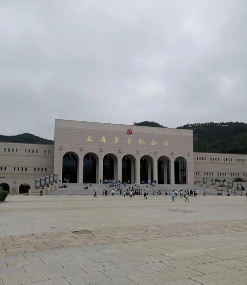 延安紅色教育基地參觀感悟_延安紅色教育基地門票多少錢_陜西延安紅色教育培訓(xùn)基地