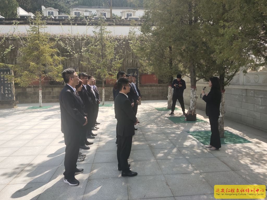 延長氣田采氣一廠祭奠革命先烈主題黨日活動